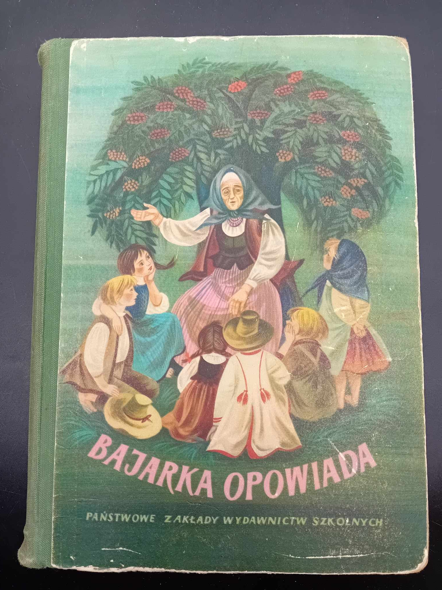 Bajarka Opowiada Zbi R Ba Ni Ca Ego Wiata Ilustracje Maria Or Owska