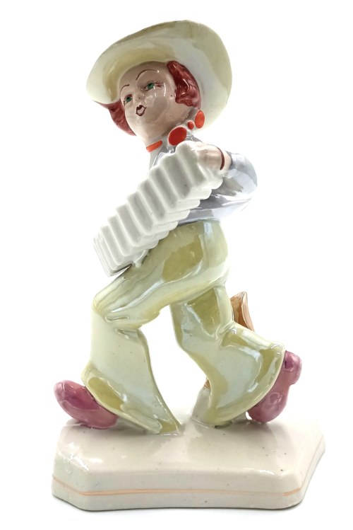 l.60-70.XX w.), Figurka Idąca Harmonistka