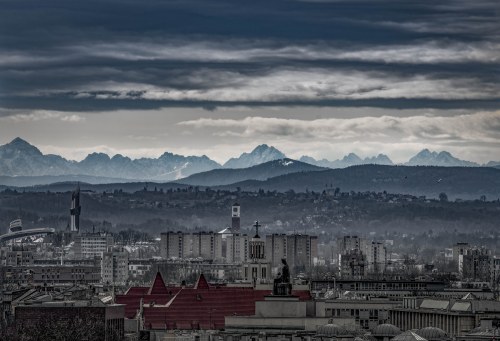 Widok z mojego okna w Krakowie na Tatry, 2019, Jacek Maria Stokłosa