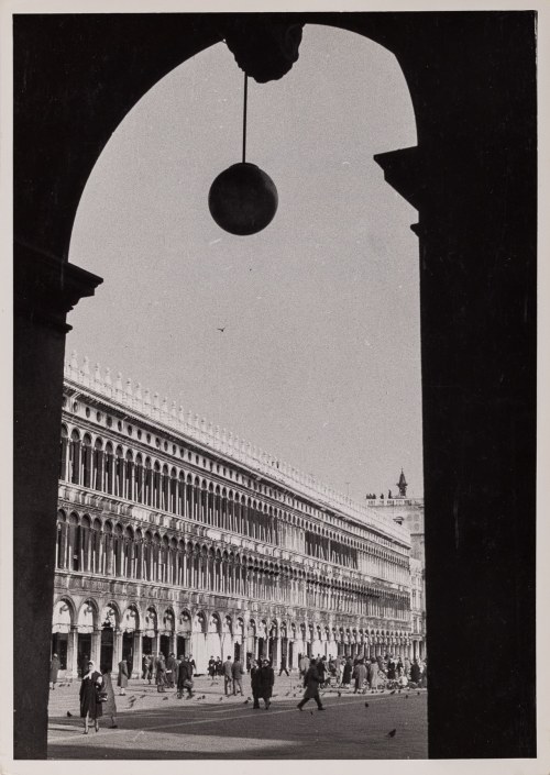 Plac Świętego Marka, 1962, Andrzej Piwoński