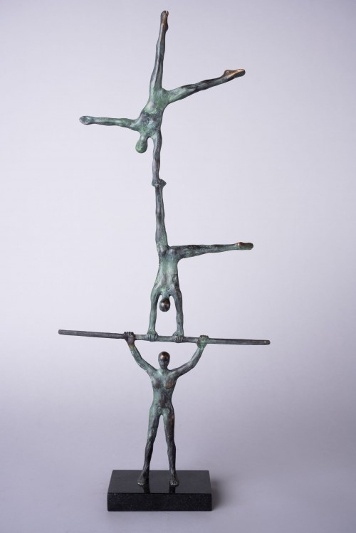 Akrobaci (brąz, wys. 52 cm), Joanna Zakrzewska