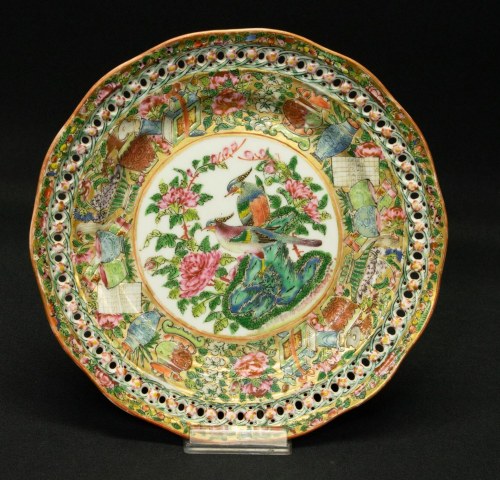 talerz z dekoracją chinoiserie XIX w., Porcelana „Wałbrzych” (dawniej Tielsch)