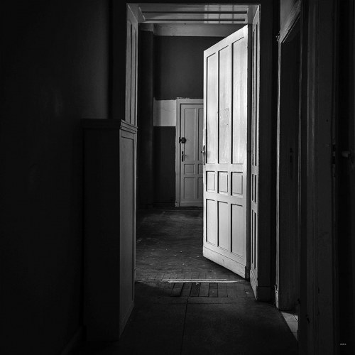 Puste pokoje nr 50. Hommage a Hammershøi, 2014, Marta Leśniakowska
