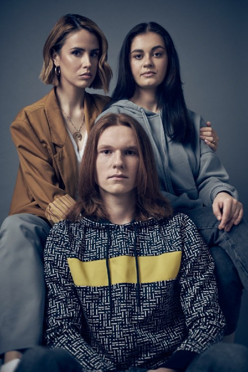 Michalina Sosna i Nazar, Karolina Harz