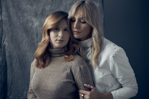 Joanna 'Ruda' Lazer i Mariya, Karolina Harz