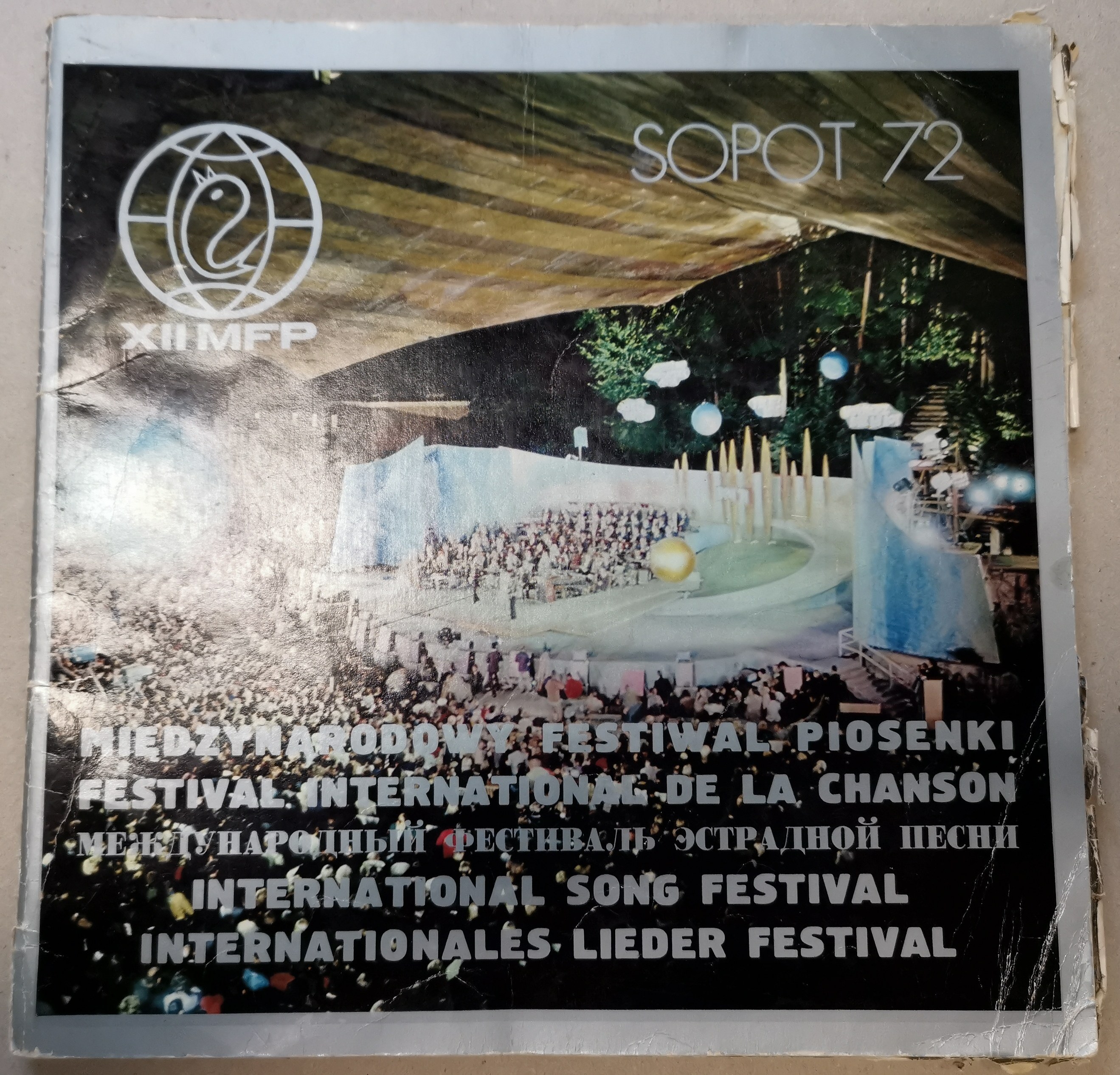 Sopot Festival 1972] - program and roster of participants - numerous  autographs. - Online auction / Online bidding - Price - OneBid