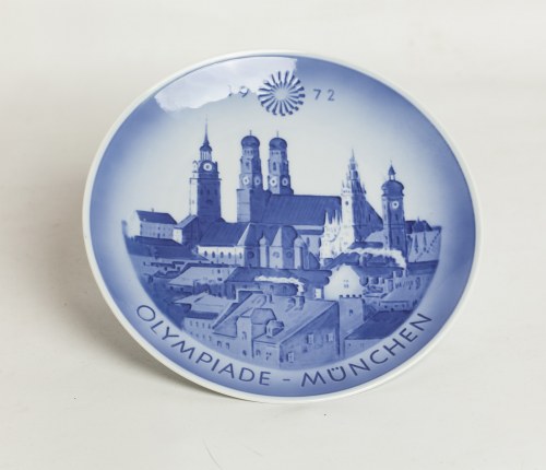 Dania, XX w., Pamiątkowy talerz dekoracyjny z Olimpiady w Monachium, 1972 r., Royal Copenhagen