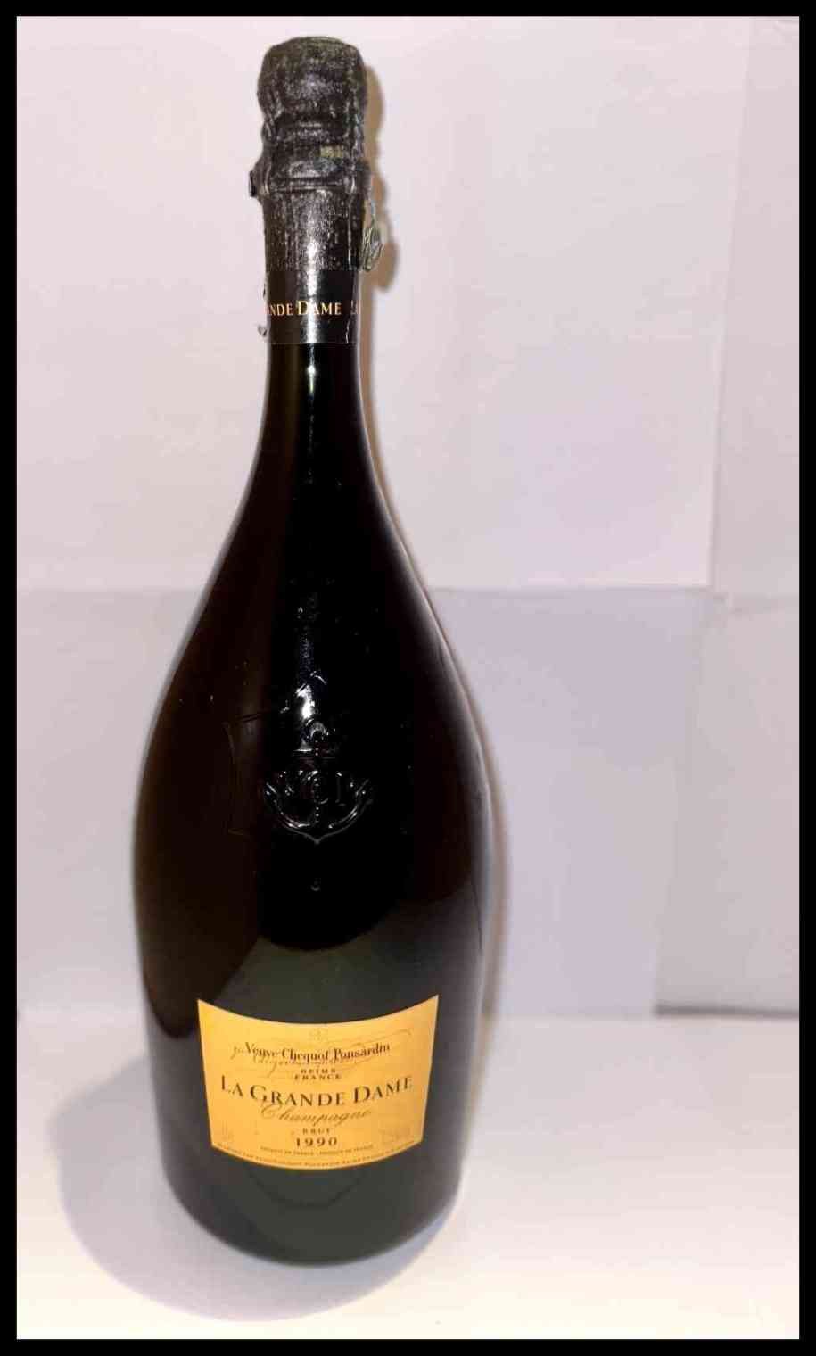 Veuve Clicquot Ponsardin, La Grande Dame 1990 France, Champagne, La ...