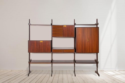 Elegancki drewniany regał wykonany przez Vittorio Dassi w latach 70-tych., Self Standing Bookshelf
