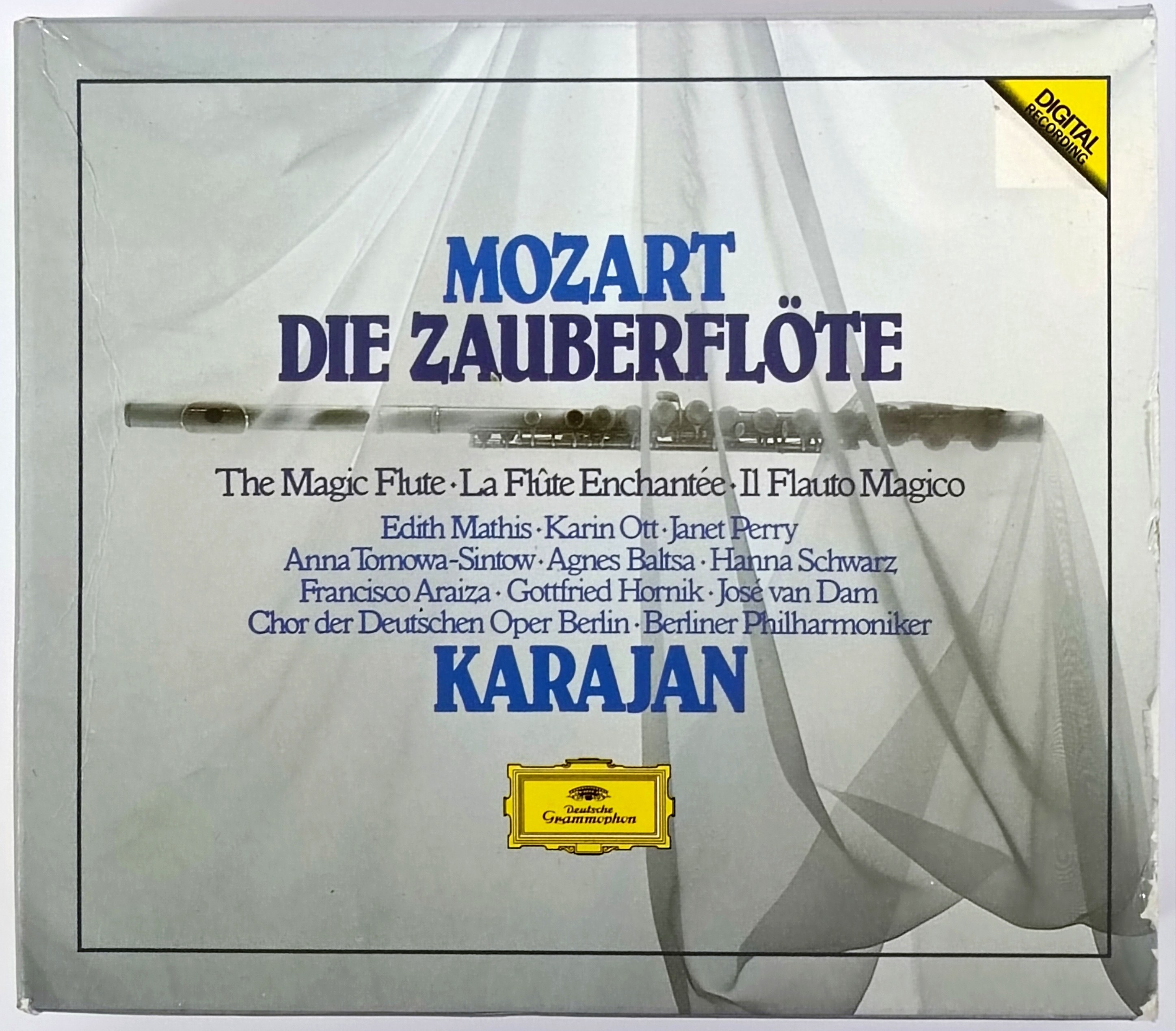 Wolfgang Amadeus Mozart, The Enchanted Flute / Performed by the