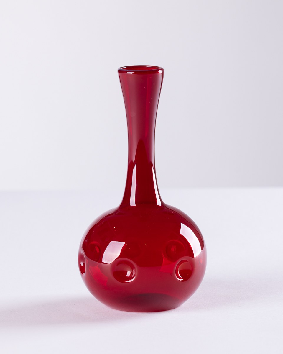 ikea espressotassen Vintage 365+ Espresso-Tassen und Untertassen, entworfen von Susan Pryke, mit einem unverwechselbaren handbemalten, schwarzen Kritzel-Design glazed surface
