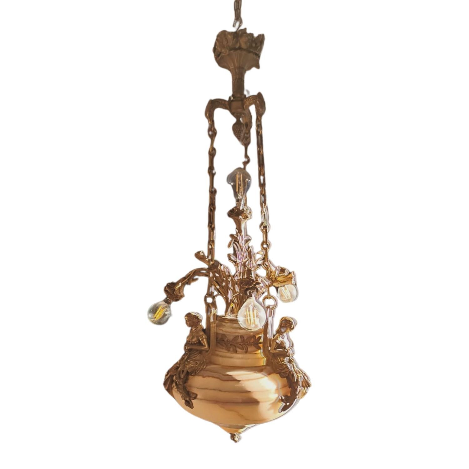 chandelier-from-the-napoleonic-iii-period-aukcja-internetowa