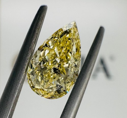 53 CT - BB40308-3, INTENSYWNIE ŻÓŁTY DIAMENT O MASIE 1
