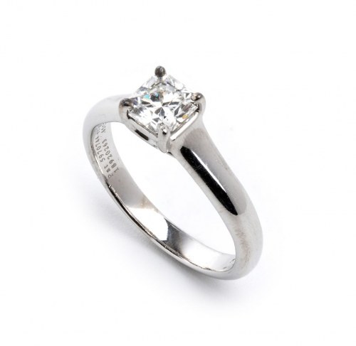TIFFANY Tiffany True® Collection: diamentowy platynowy pierścionek zaręczynowy, Tiffany & Co