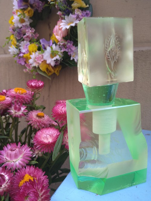 "Flakon na perfumy", szkło unikat, 2022, Małgorzata Dajewska