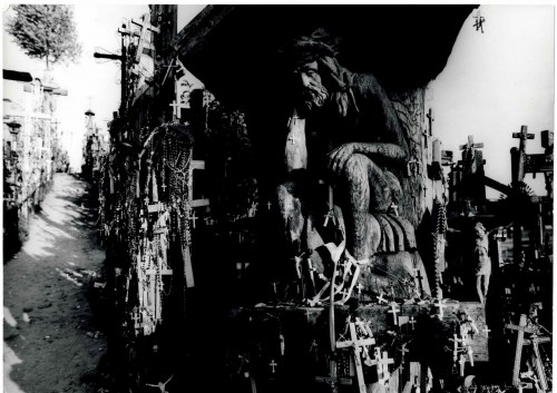 Wzgórze Krzyży, Antanas Sutkus