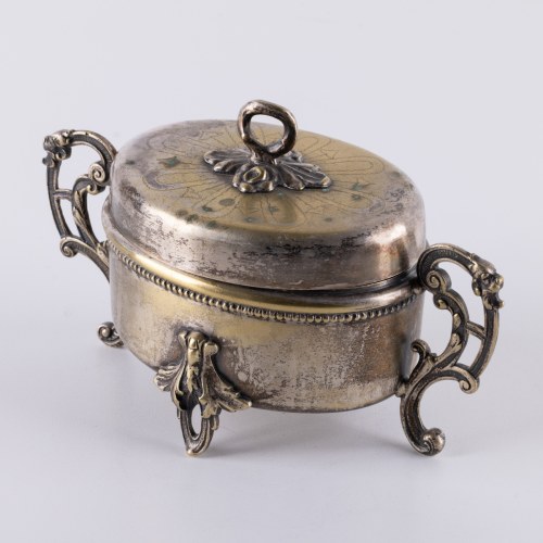 Warszawa, Polska, Cukiernica na 4 nóżkach, l.90 XIX/l.30 XX w., Fabryka Wolska pod Warszawą