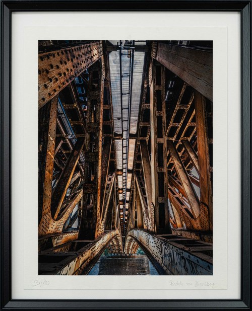 Warsaw Bridge Female, Radek von Hirschberg