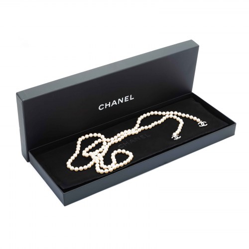 typu Lariat, Chanel