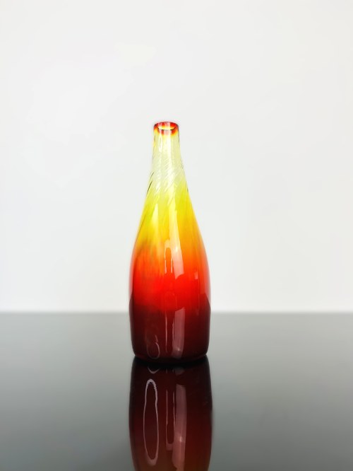 Wazon ze szkła artystycznego, Spektrum kolorów, Czechosłowacja, 20 cm, Jan Gabrhel