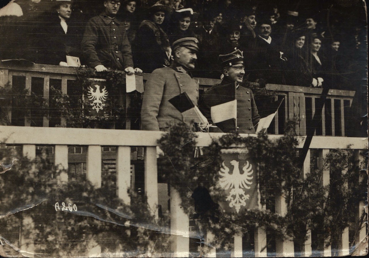 [Jeździectwo, Armia Wielkopolska] Naczelnik Państwa Józef Piłsudski i ...