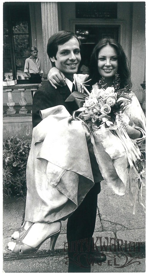 Anna Dymna, po ślubie ze Zbigniewem Szotą, fot. M. Socher, 1982, M. Socher