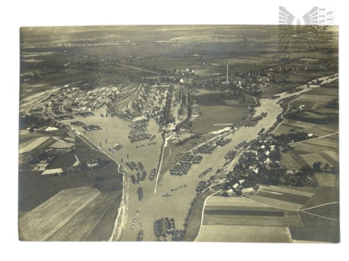 Kanał Gliwicki (Śląsk); Opolskie Przedsiębiorstwo Załadunkowo-Magazynowe Albert Koerber m. b. H.; Pieczęć Muzeum Ziemi Kozielskiej, Pocz. XX w. - Zdjęcie Lotnicze Portu w Kozielsku