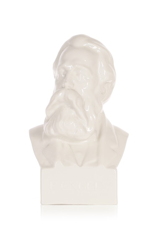Zakłady Porcelany Stołowej "Krzysztof", Popiersie Fryderyka Engelsa