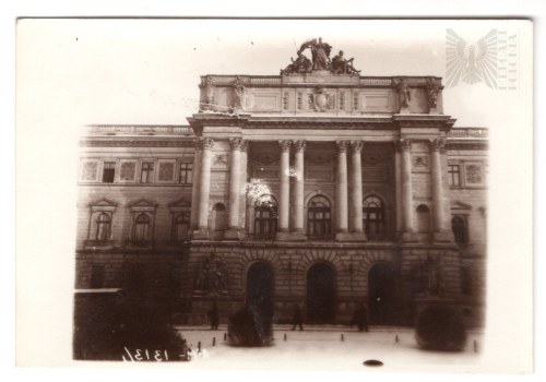 Lwów (Lemberg/Leopolis) - Fotografia Budynku Sejmu Krajowego Galicji/ Uniwersytetu Jana Kazimierza - Późniejsza Odbitka (Lata 80. XX w.) Z Kliszy Przechowywanych w Archiwum we Lwowie, II RP