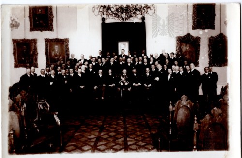 Lwów (Lemberg/Leopolis) - Fotografia Zbiorowa? - Późniejsza Odbitka (Lata 80. XX w.) Z Kliszy Przechowywanych w Archiwum we Lwowie, II RP