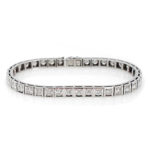 6 ct, Bransoletka Rivière wysadzana diamentami o masie ok. 4